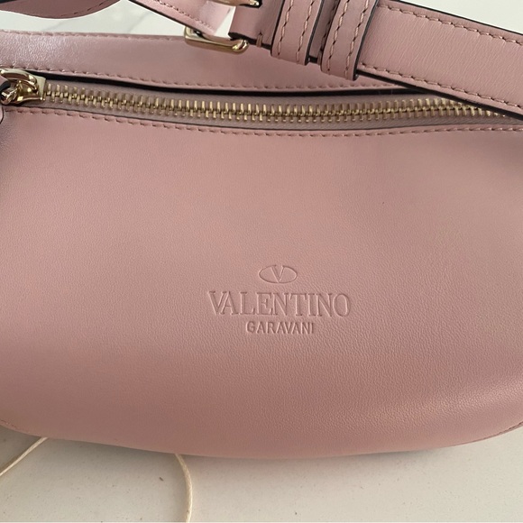 VALENTINO ROCKSTUD BELT BAG - Picture 6 of 9